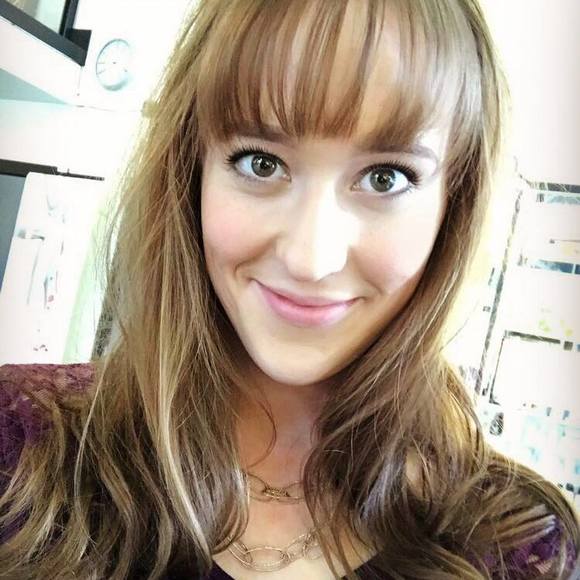 Meet your Posher, Elizabeth - Picture 1 of 1